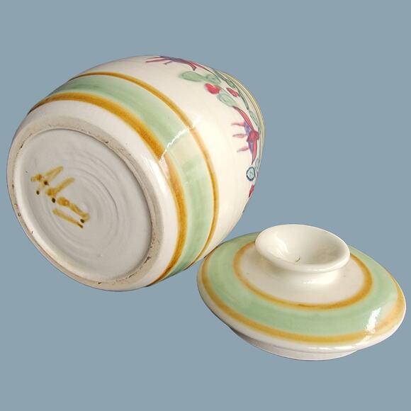 Vintage 1980S Signed Studio Pottery Canister with Fuchsia - Picture 4 of 5